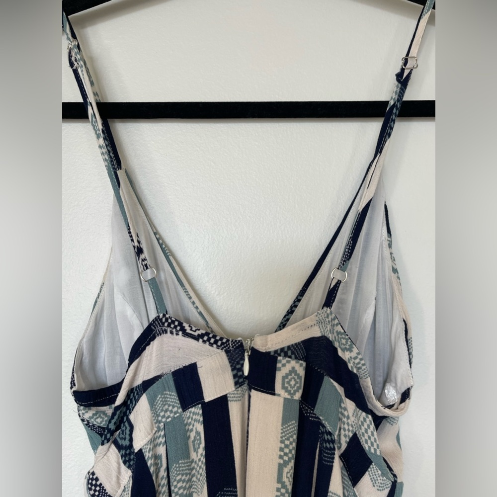 Tristan Pocket Maxi Dress Navy Selfie Leslie - Picture 11 of 12
